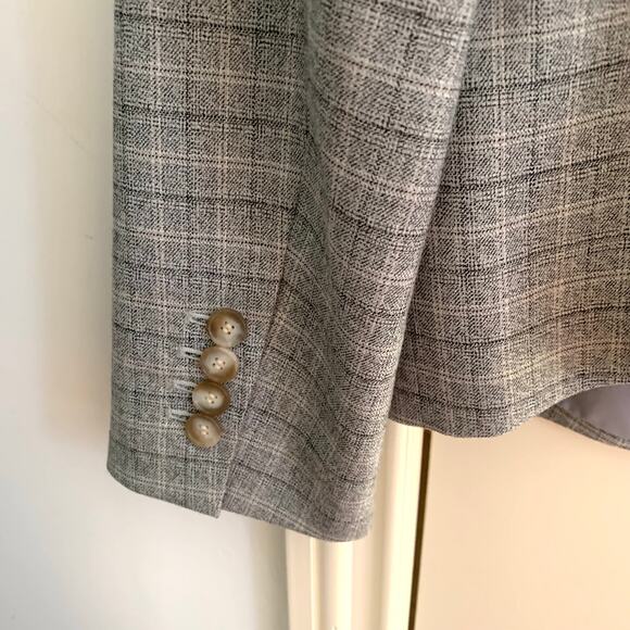 Ann Taylor One Button Blazer Suit Jacket in Glen Plaid - Picture 5 of 7